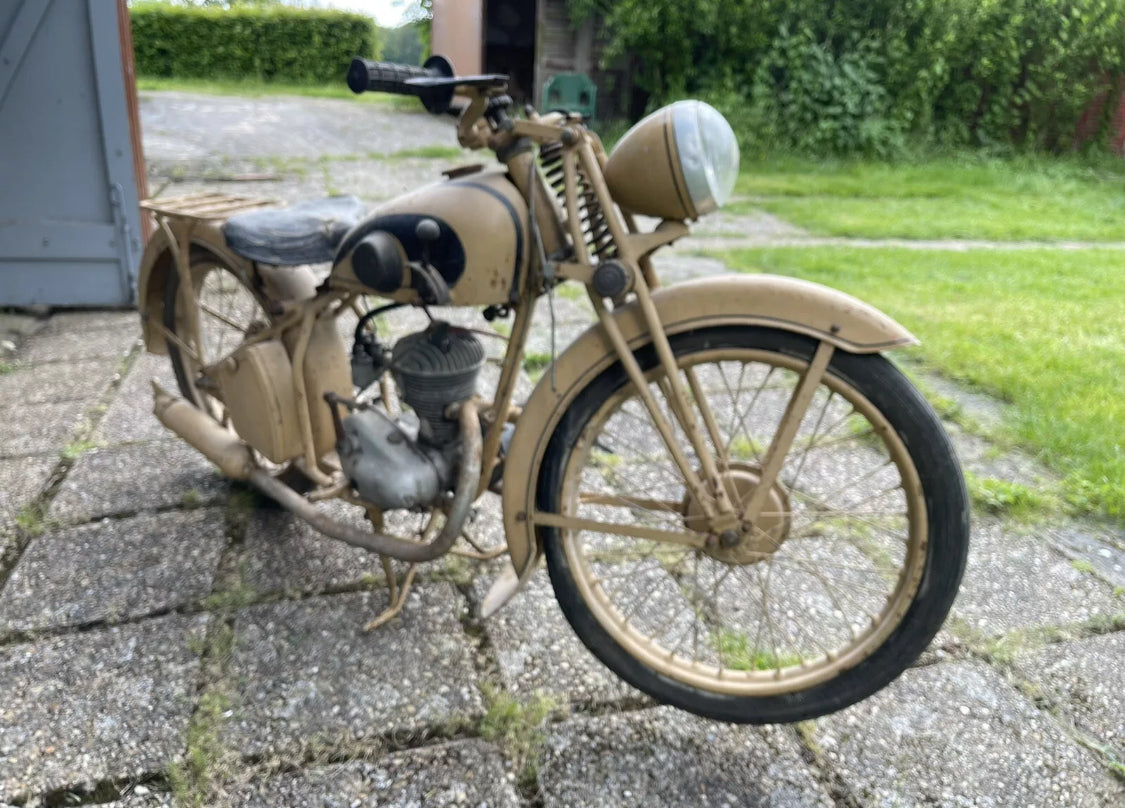 Moto PEUGEOT 125 TYPE 55 Sortie de Grange, Superbe avec Fourche Parall