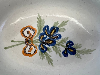 Grand plat à barbe de Nevers décor gerbe de fleurs 19ème