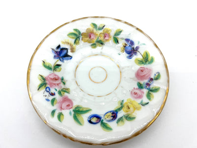 Tasse et soucoupe en porcelaine de Paris – Époque Louis-Philippe – Décor floral et dorure