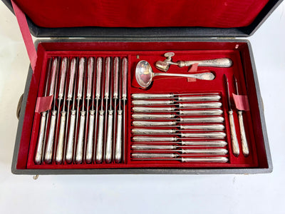 Ménagère de Prestige Christofle Modèle Marly 1897 Pour 18 personnes