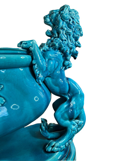 Grand centre de table en faïence de Jules Vieillard à Bordeaux, XIXᵉ siècle